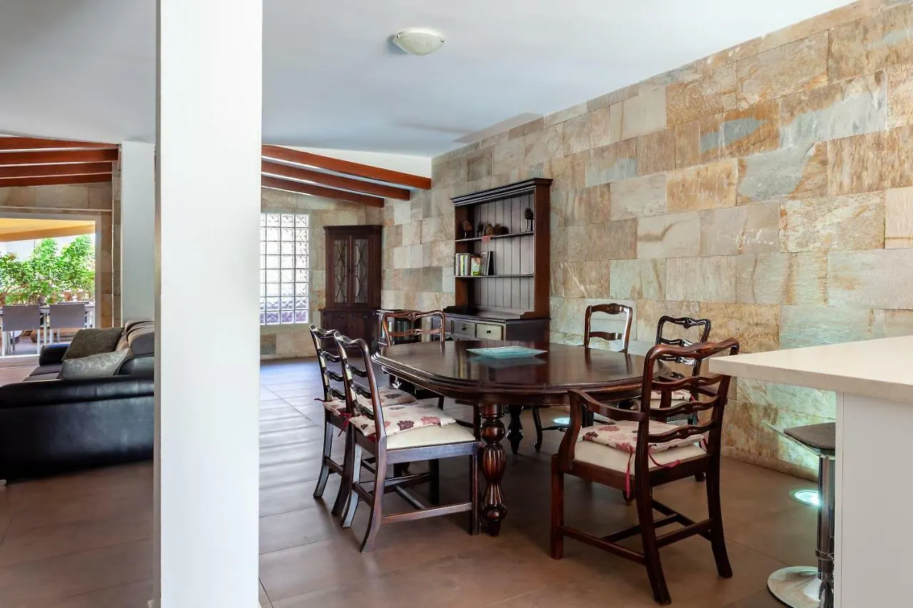 Cozy Townhouse In El Duque Apartment Costa Adeje  Costa Adeje (Tenerife)